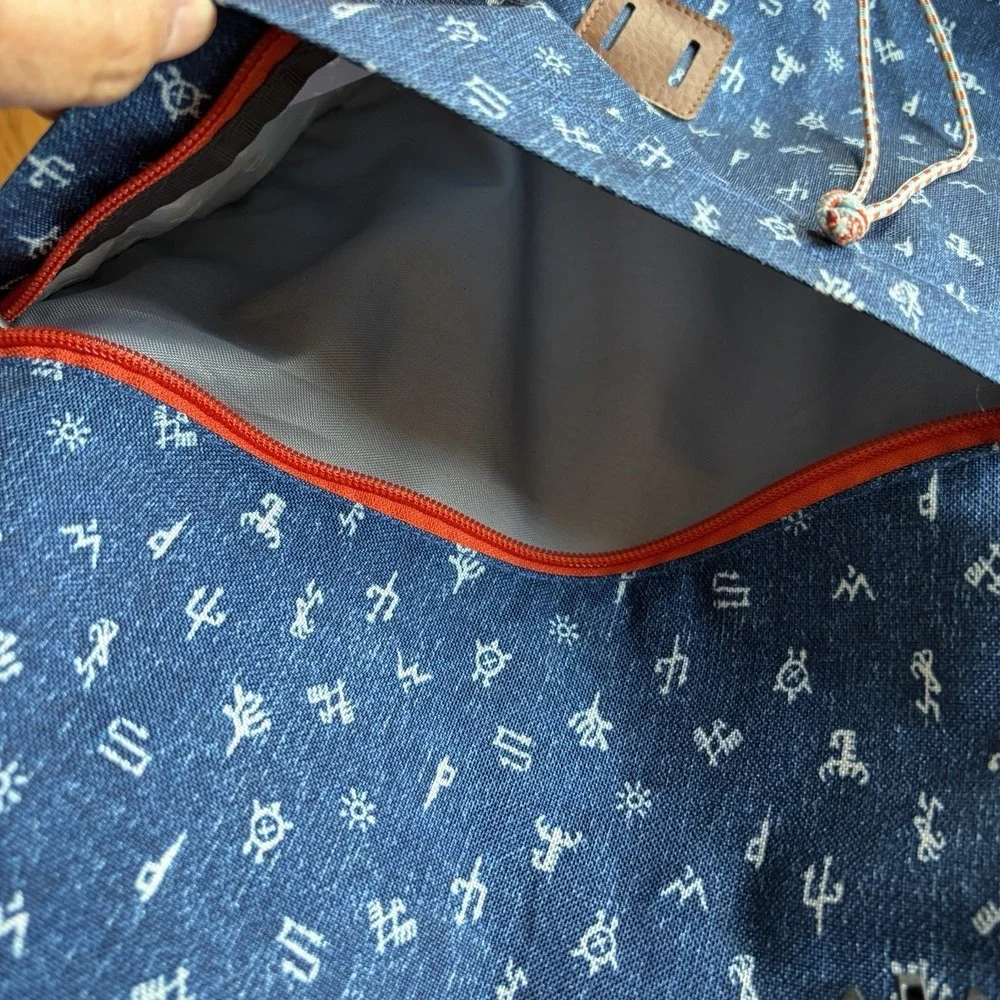 Patagonia Arbor Pack 26L Backpack Legend Blue Laptop Sleeve Heritage Daypack
